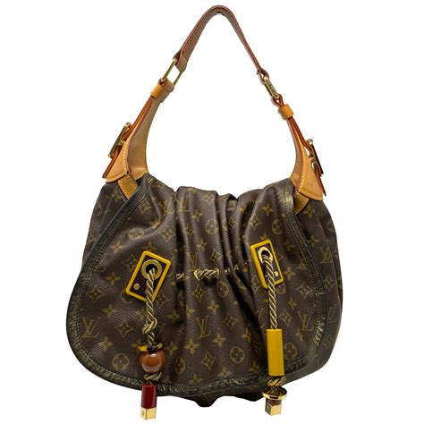 Louis Vuitton madonna bag